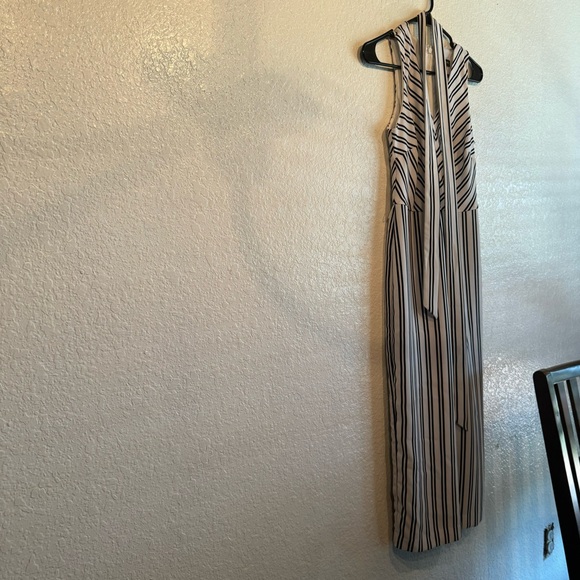 Banana Republic white jumpsuit size 0 - Picture 4 of 4